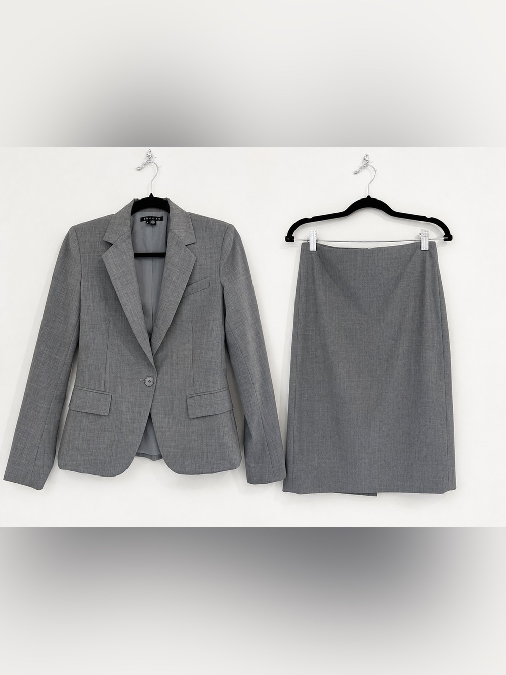 Theory Gray Virgin Wool Skirt Suit Size 2 Blazer & Size 0 Pencil Skirt Made USA